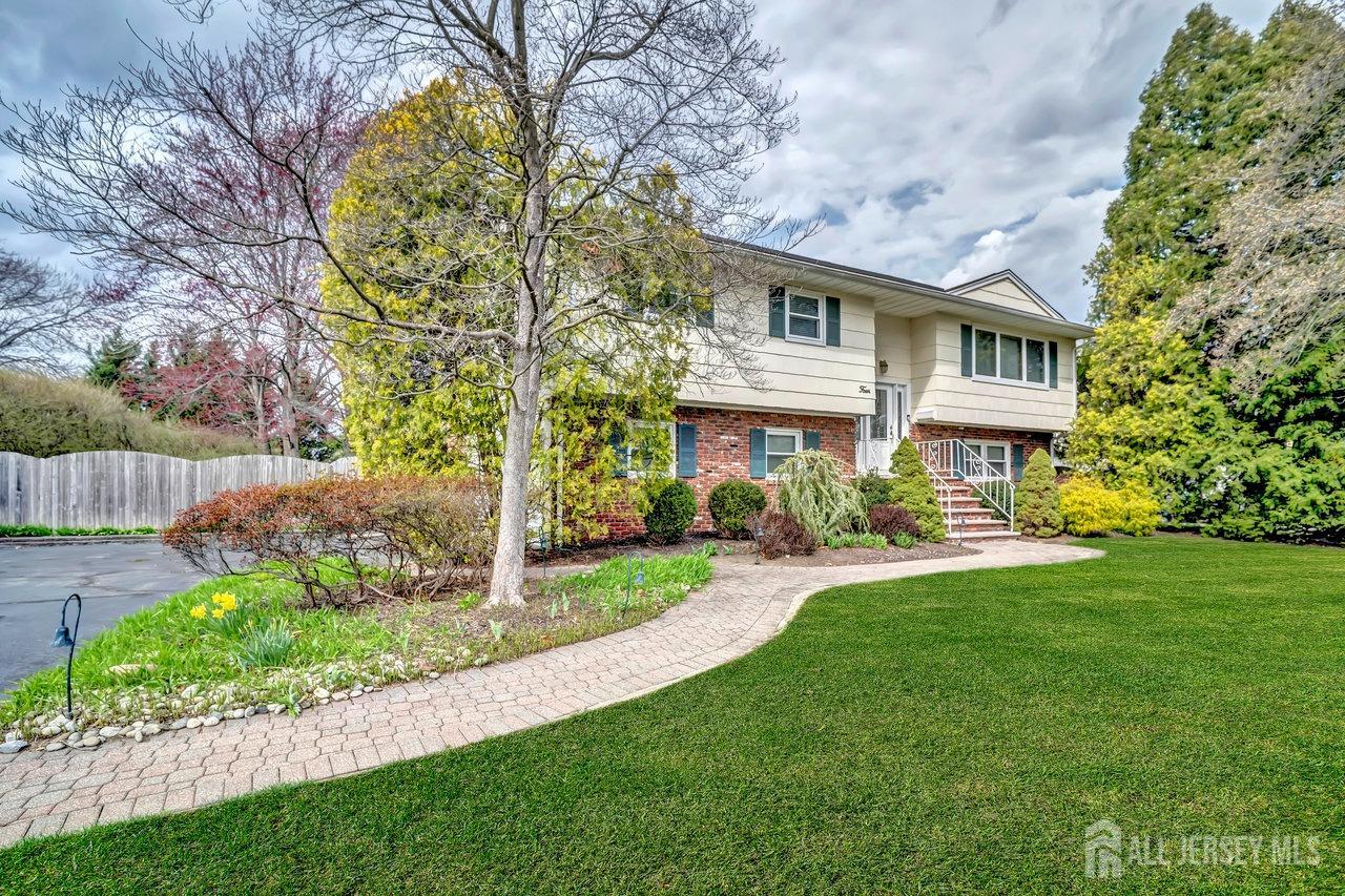 4 Wick Road, East Brunswick, New Jersey image 3