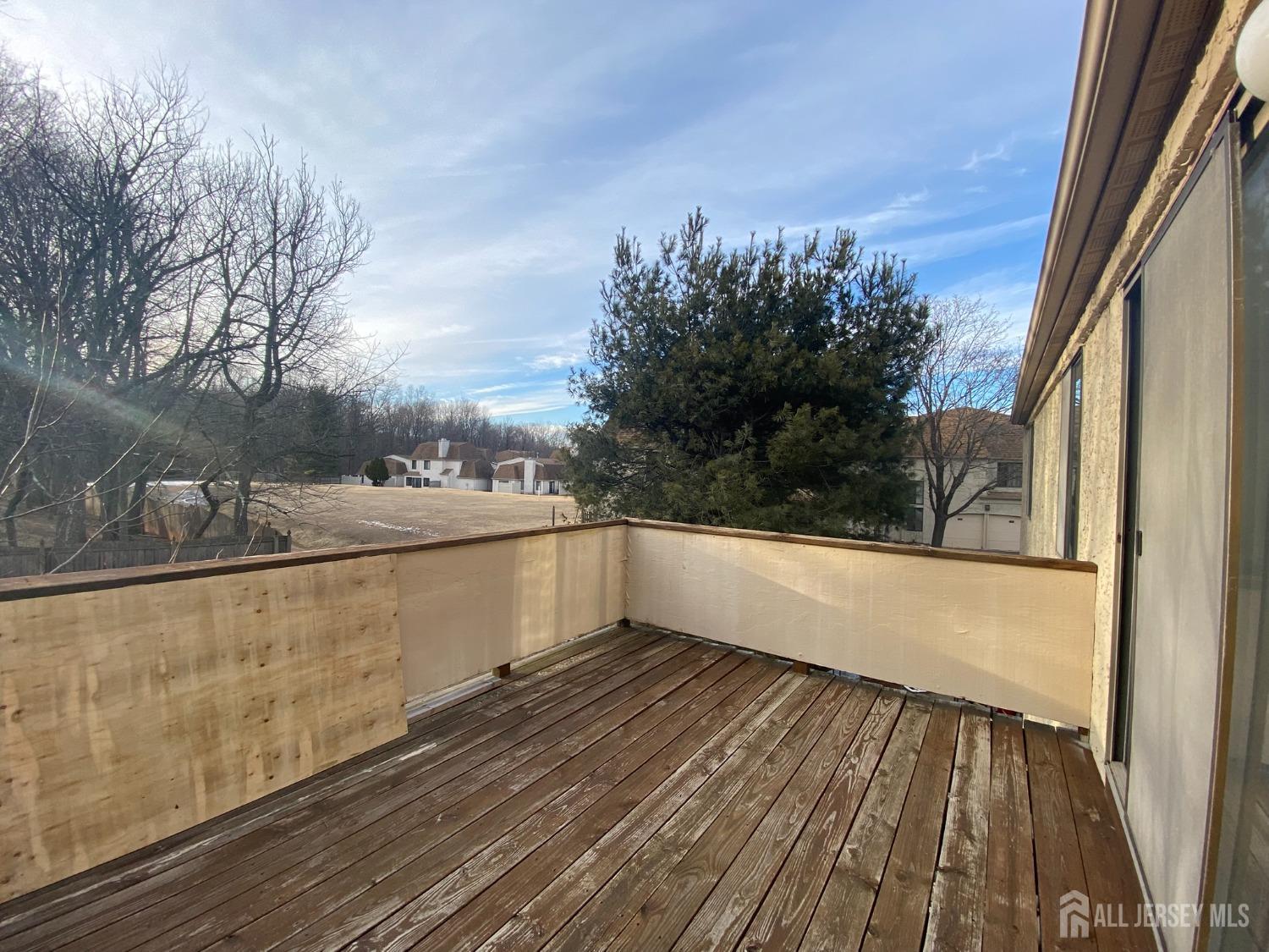 16 Carriage Place, Edison, New Jersey image 18