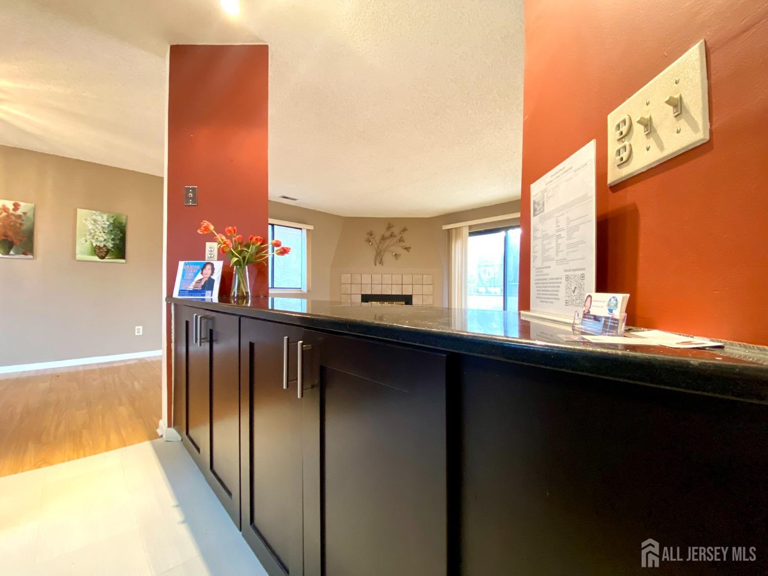 16 Carriage Place, Edison, New Jersey image 11