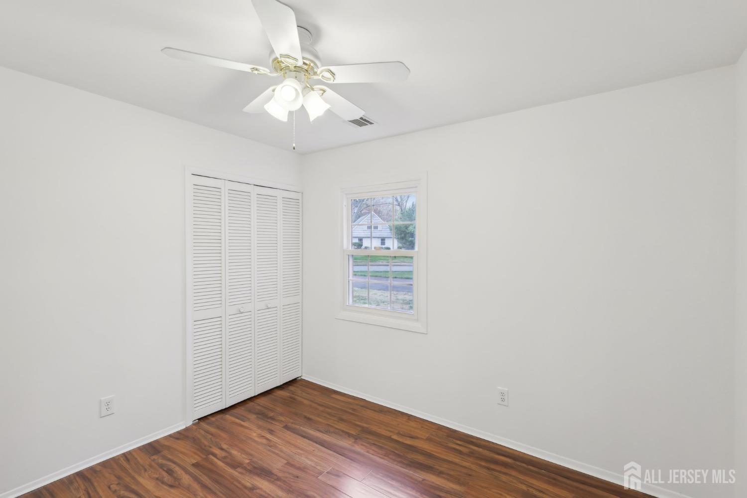 6 Macbeth Drive, Old Bridge, New Jersey image 22