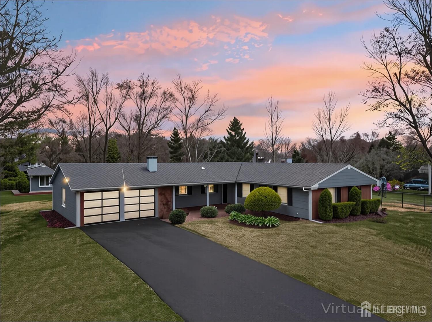 6 Macbeth Drive, Old Bridge, New Jersey image 1