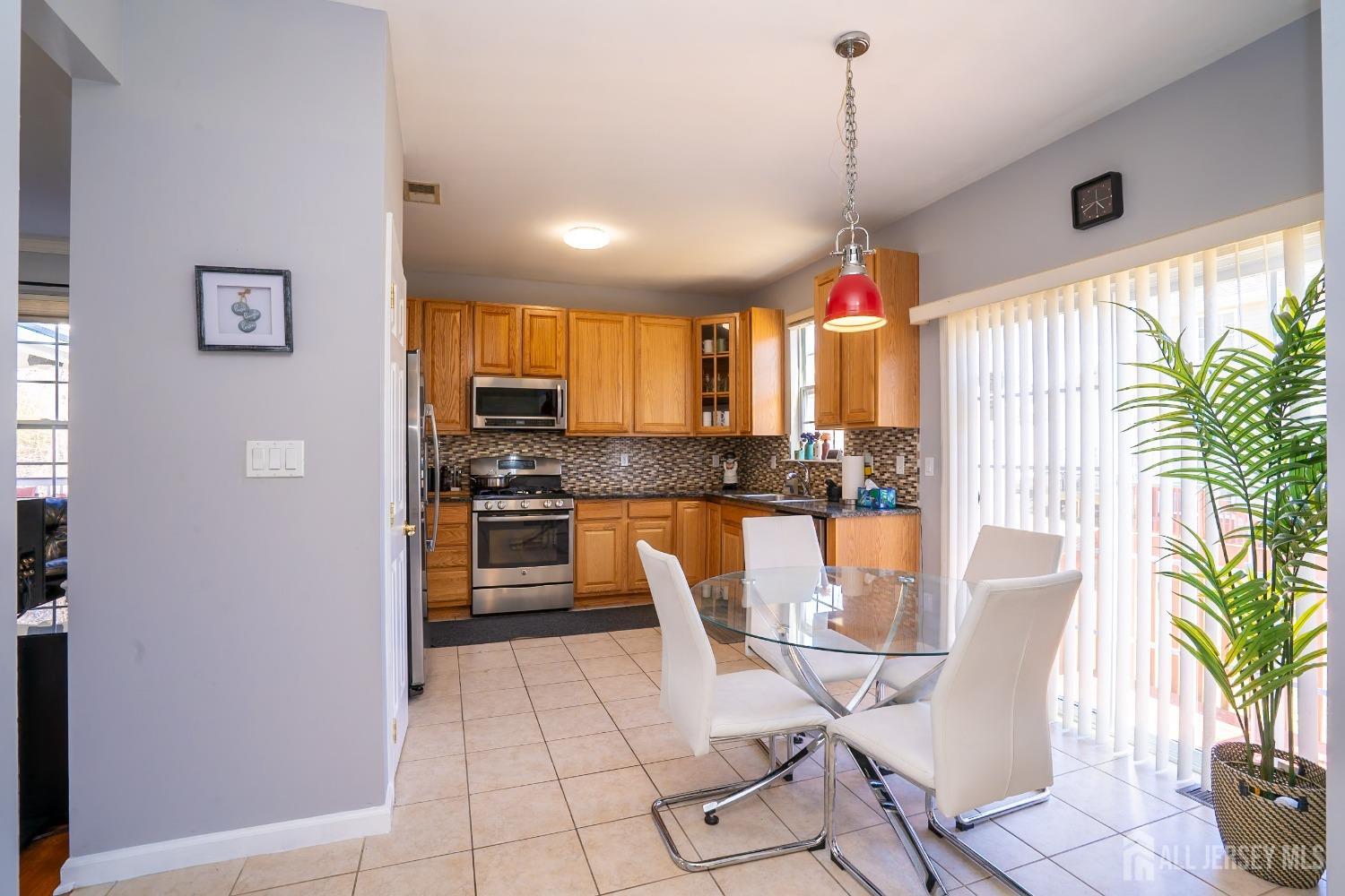 345 Morning Glory Drive, Monroe Township, New Jersey image 11