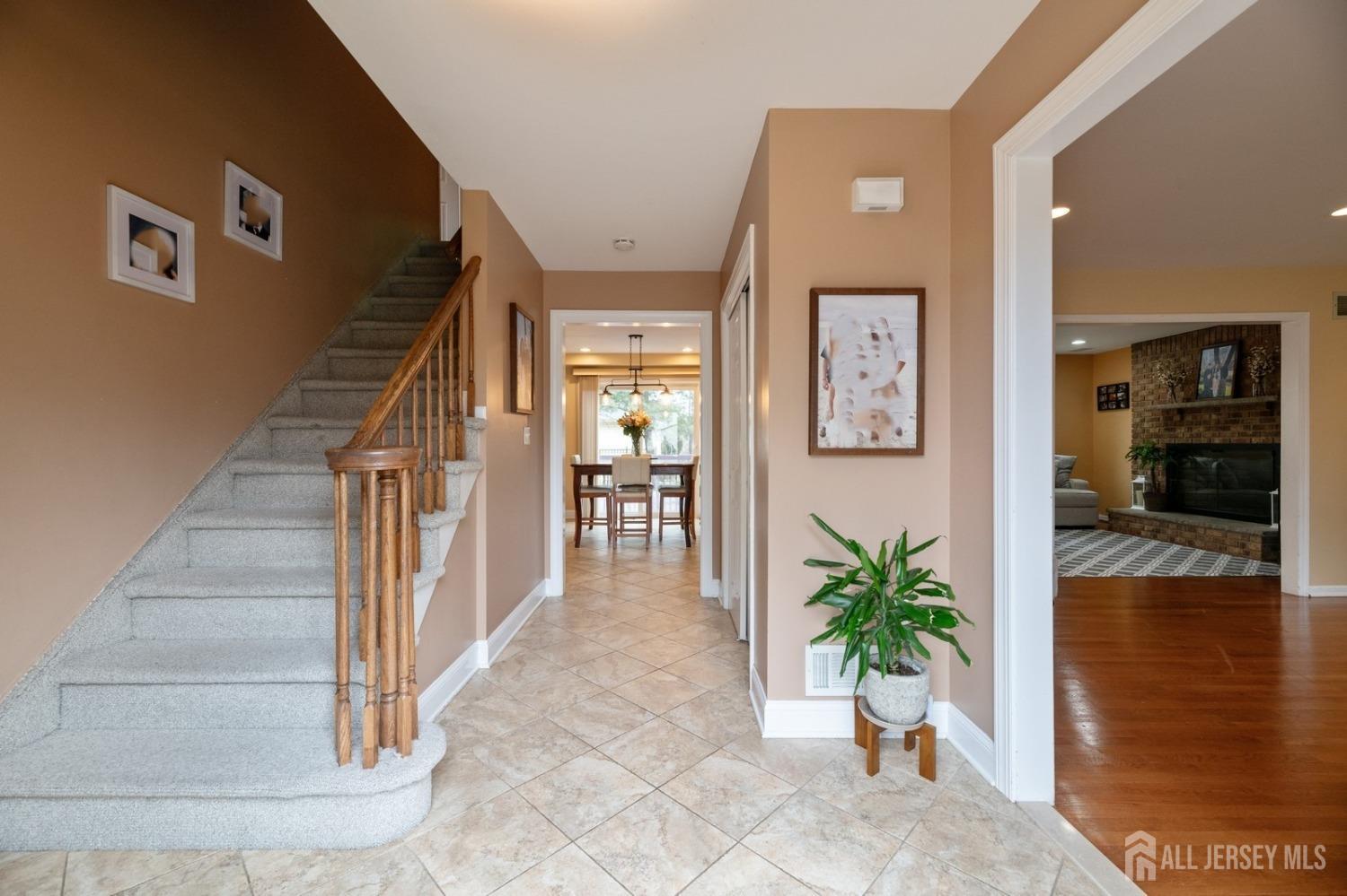 19 Rustic Drive, North Brunswick, New Jersey image 4