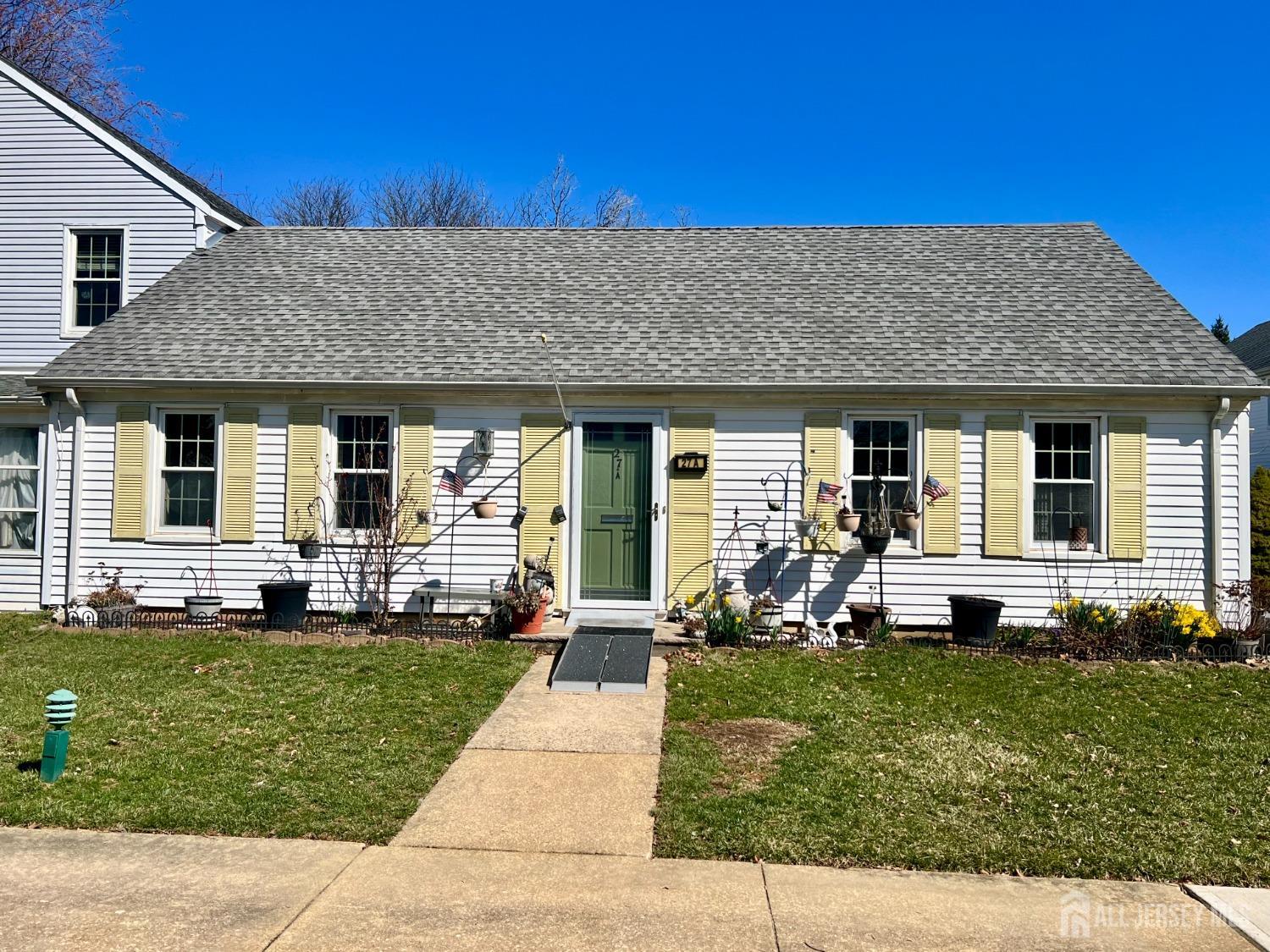 27-a Bradford Lane, Monroe Township, New Jersey image 1