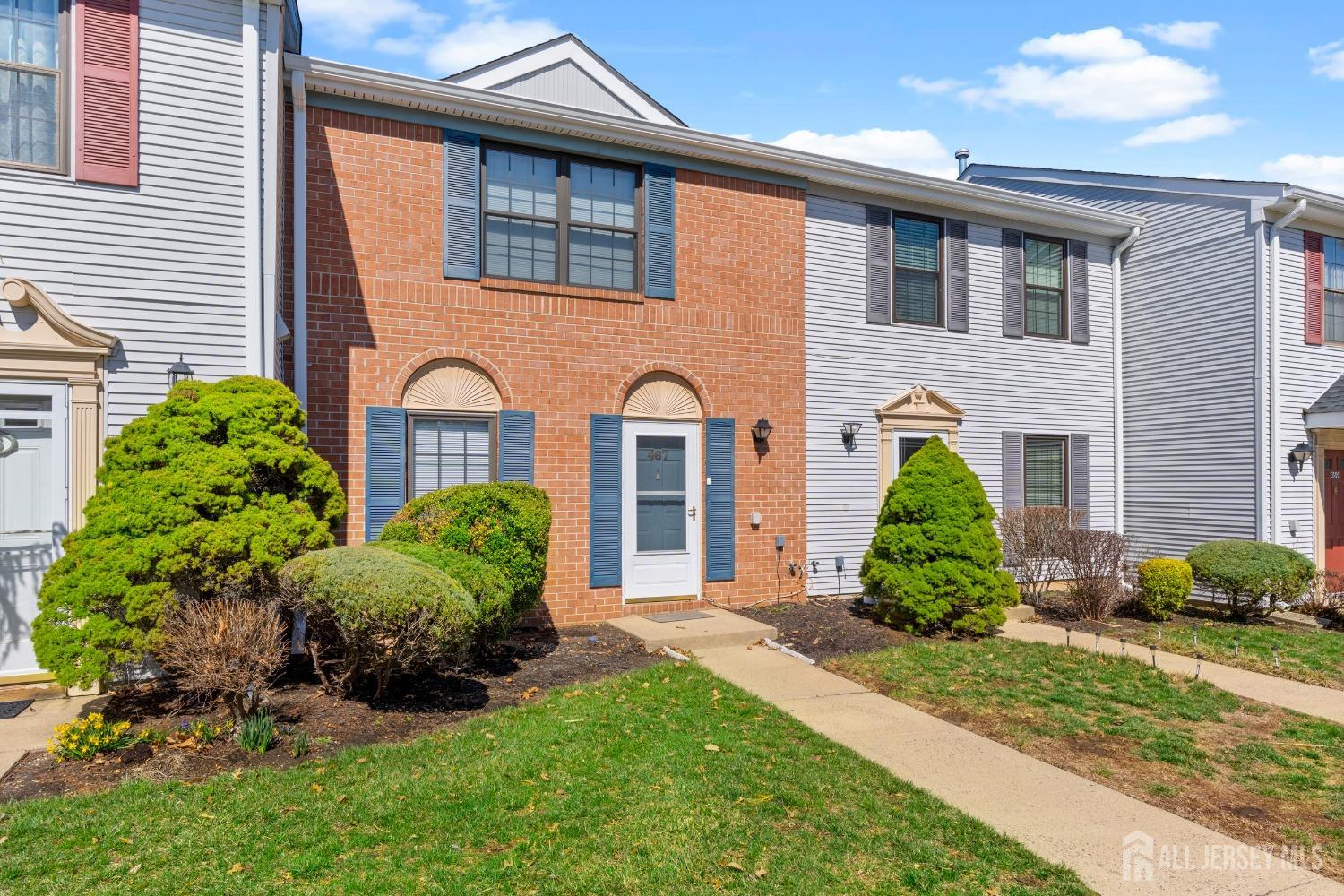 467 Andover Place, East Brunswick, New Jersey image 3
