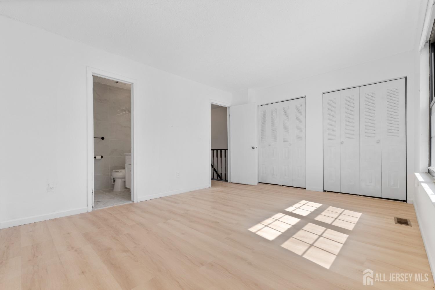 467 Andover Place, East Brunswick, New Jersey image 23