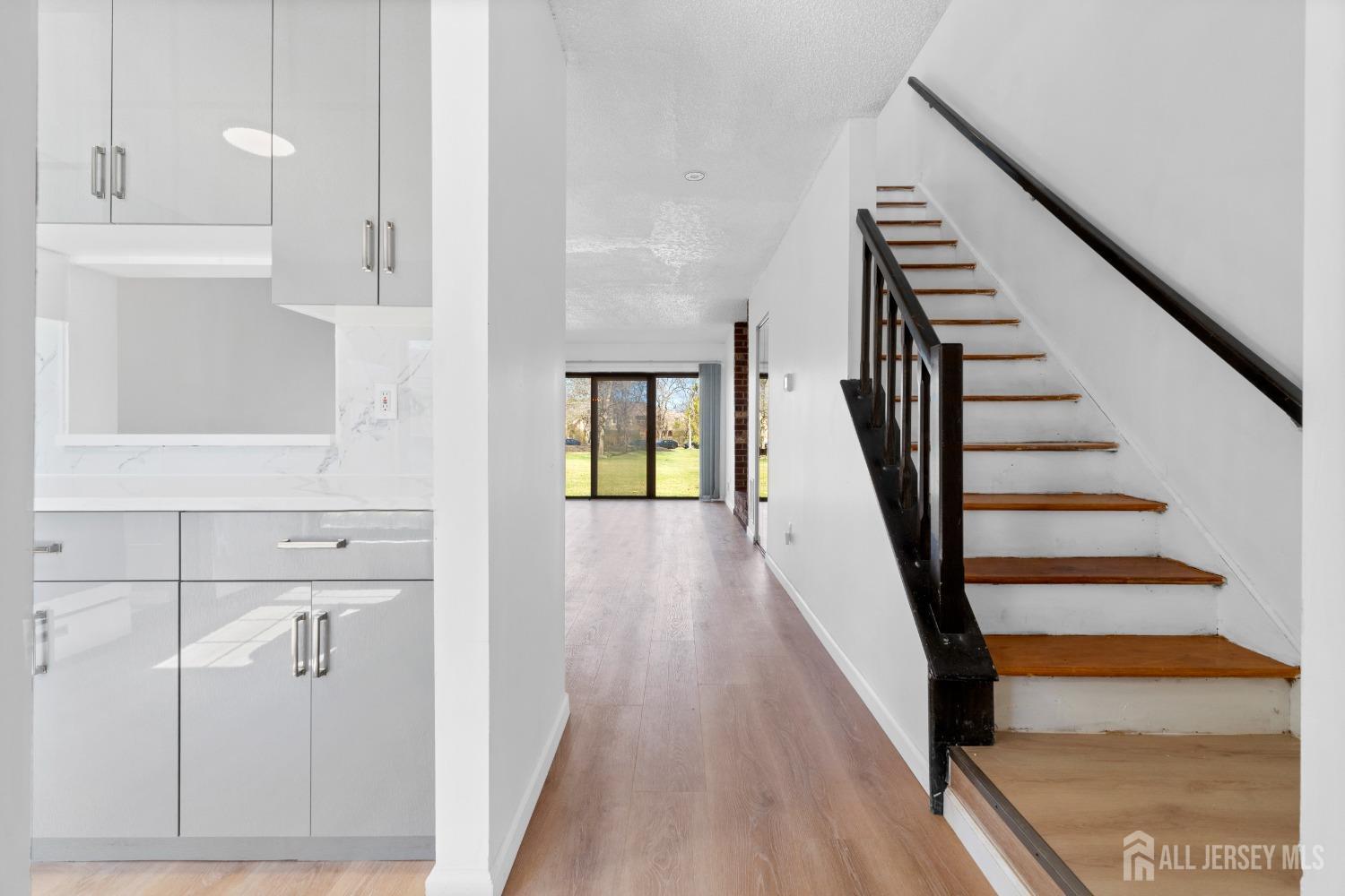 467 Andover Place, East Brunswick, New Jersey image 14