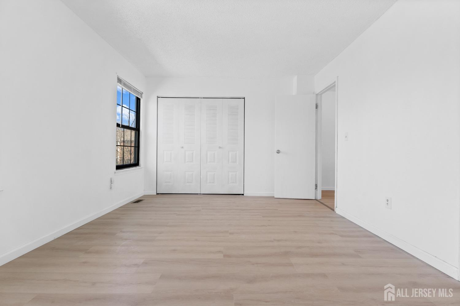 467 Andover Place, East Brunswick, New Jersey image 19