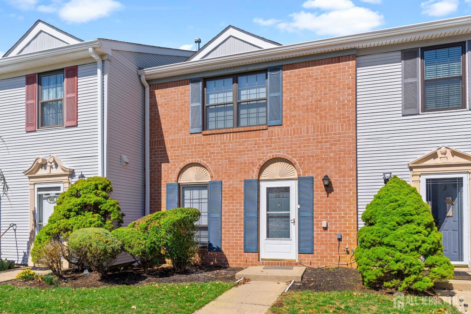 467 Andover Place, East Brunswick, New Jersey image 4