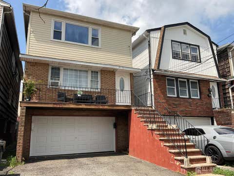 Apartment For Rent - 60 Glenn Drive<br/> Middlesex County, Keasbey, NJ 07095