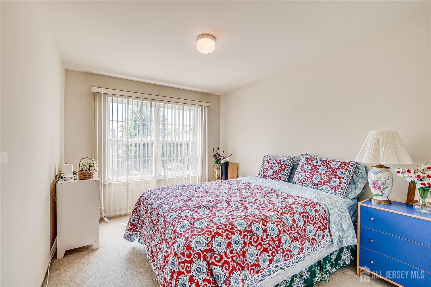 South Plainfield, New Jersey 07080, United States, 2 Bedrooms Bedrooms, ,3 BathroomsBathrooms,Residential,Active,190708