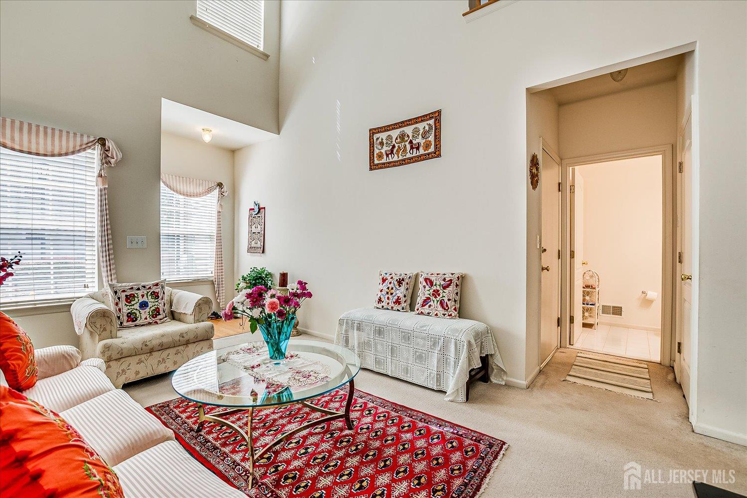 South Plainfield, New Jersey 07080, United States, 2 Bedrooms Bedrooms, ,3 BathroomsBathrooms,Residential,Active,190708