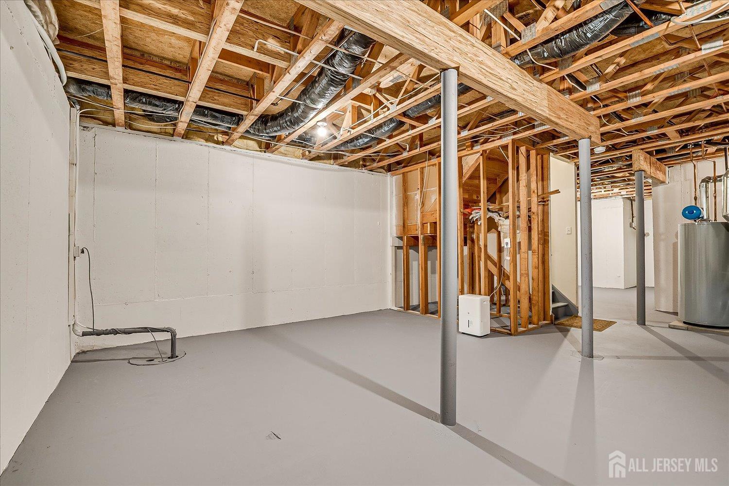 South Plainfield, New Jersey 07080, United States, 2 Bedrooms Bedrooms, ,3 BathroomsBathrooms,Residential,Active,190708