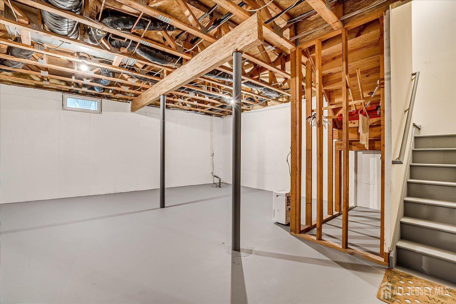 South Plainfield, New Jersey 07080, United States, 2 Bedrooms Bedrooms, ,3 BathroomsBathrooms,Residential,Active,190708