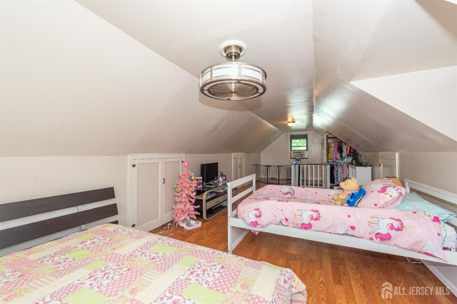 33 Orchard Road, Middlesex, New Jersey image 8
