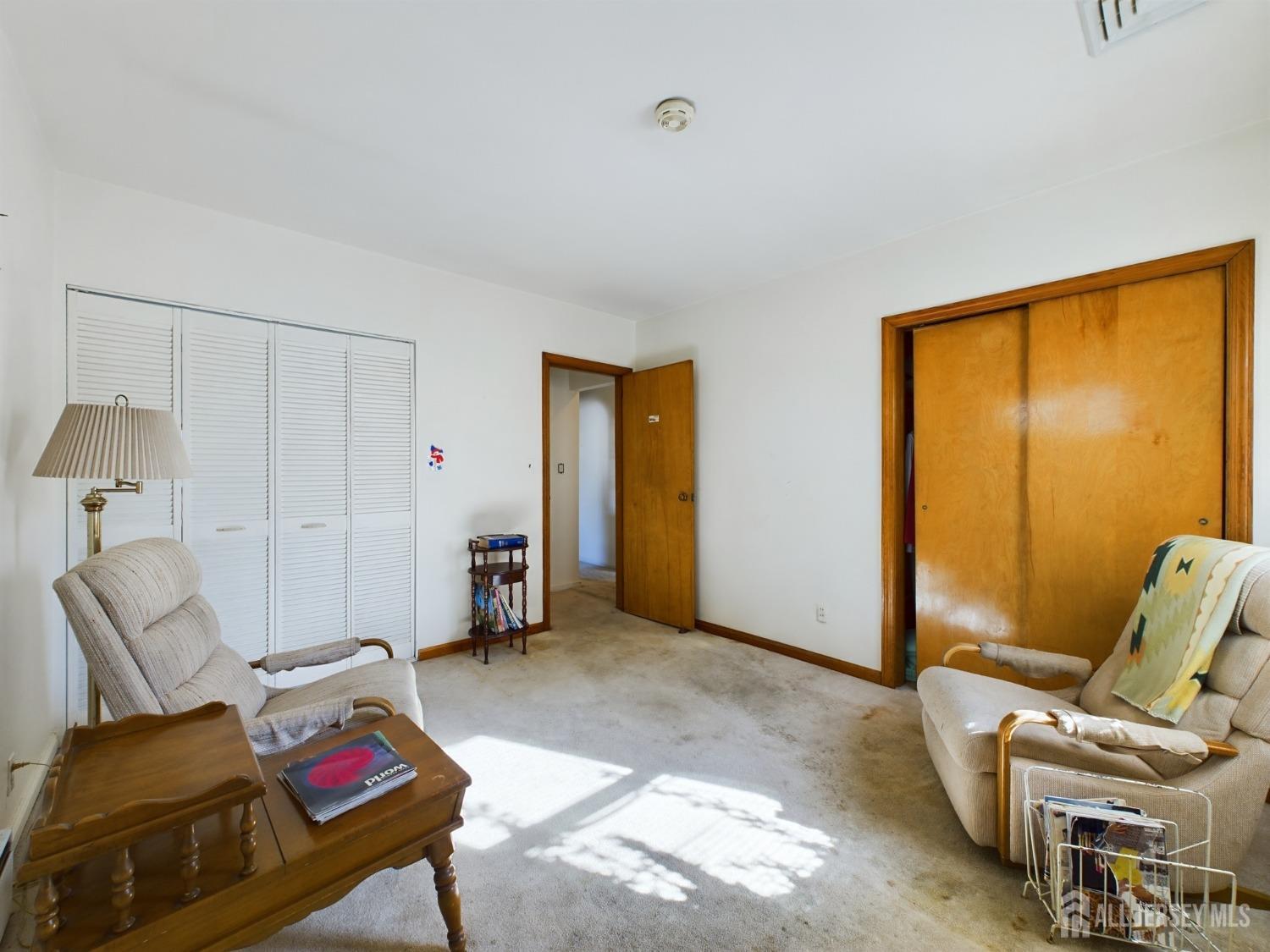 834 Amboy Avenue, Edison, New Jersey image 22