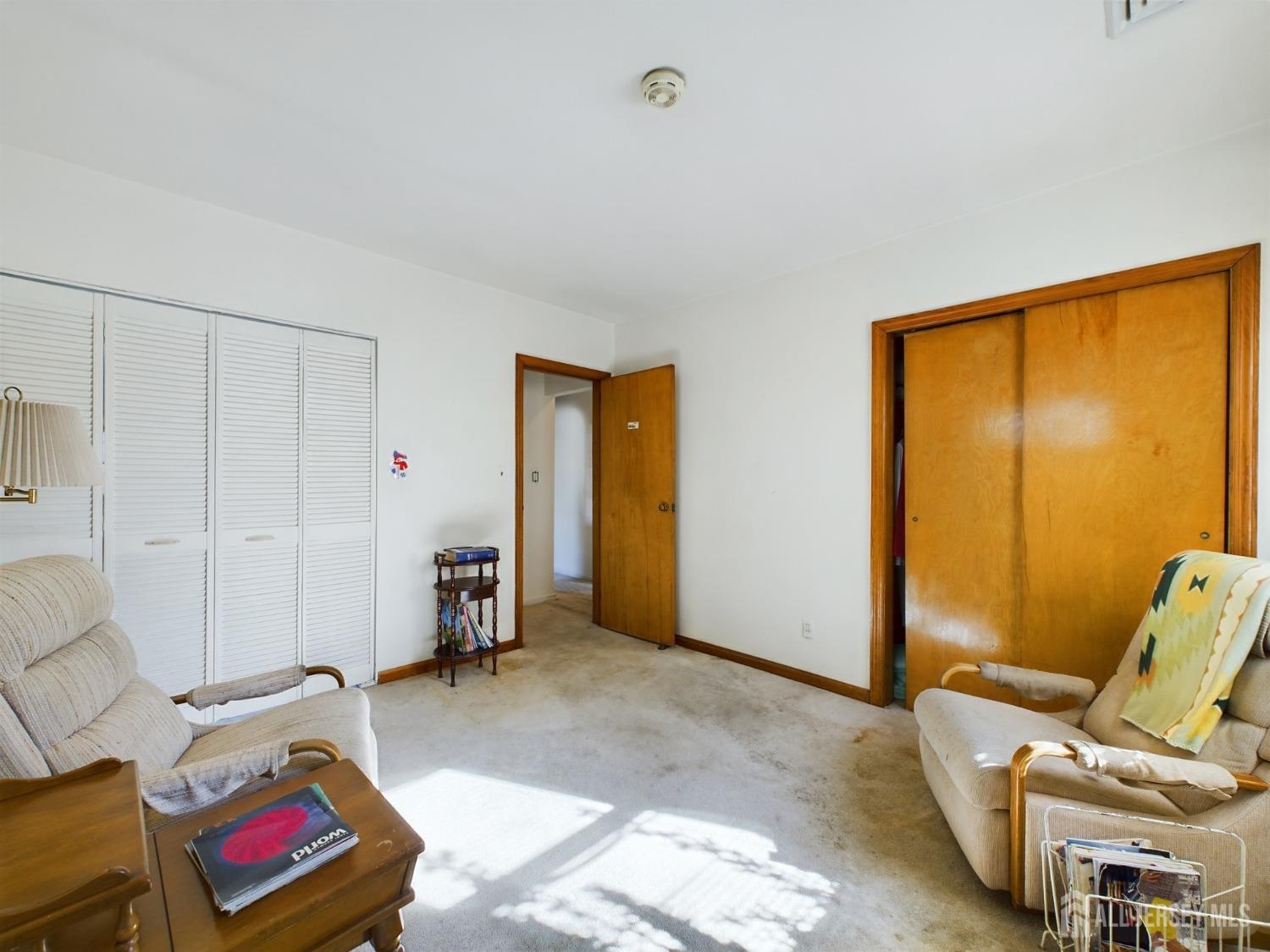 834 Amboy Avenue, Edison, New Jersey image 23