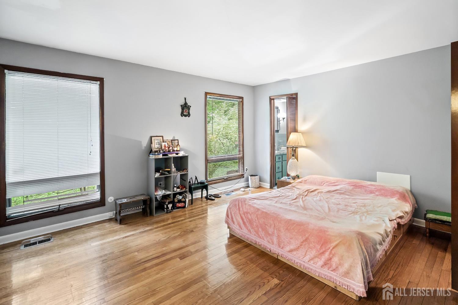 1474 Thomas Avenue, North Brunswick, New Jersey image 10