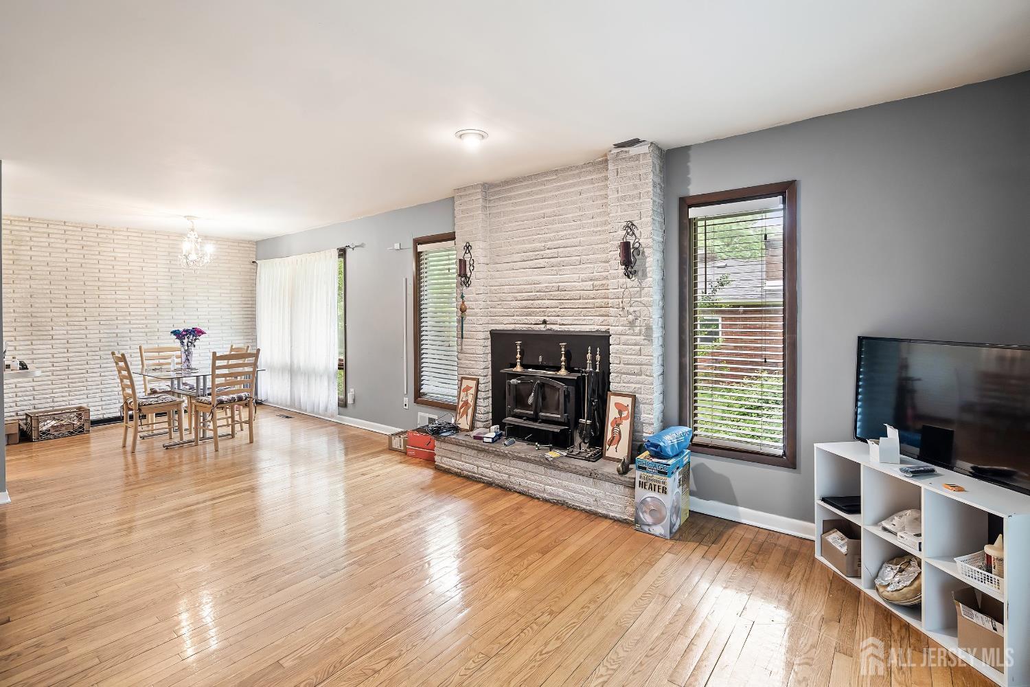 1474 Thomas Avenue, North Brunswick, New Jersey image 9