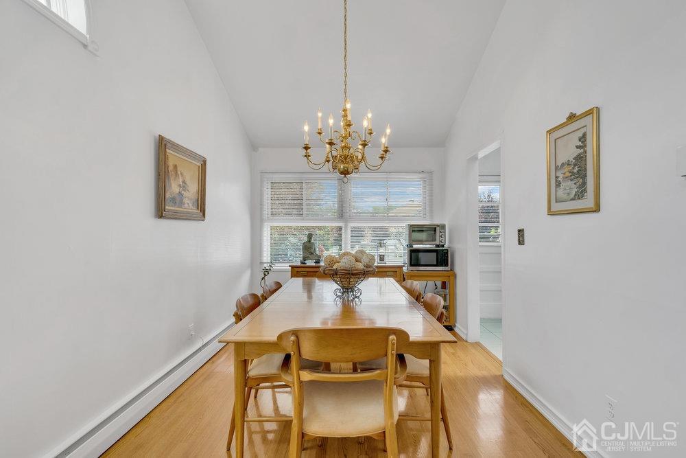 Photo 18 of 56 of 233 Amherst Avenue house