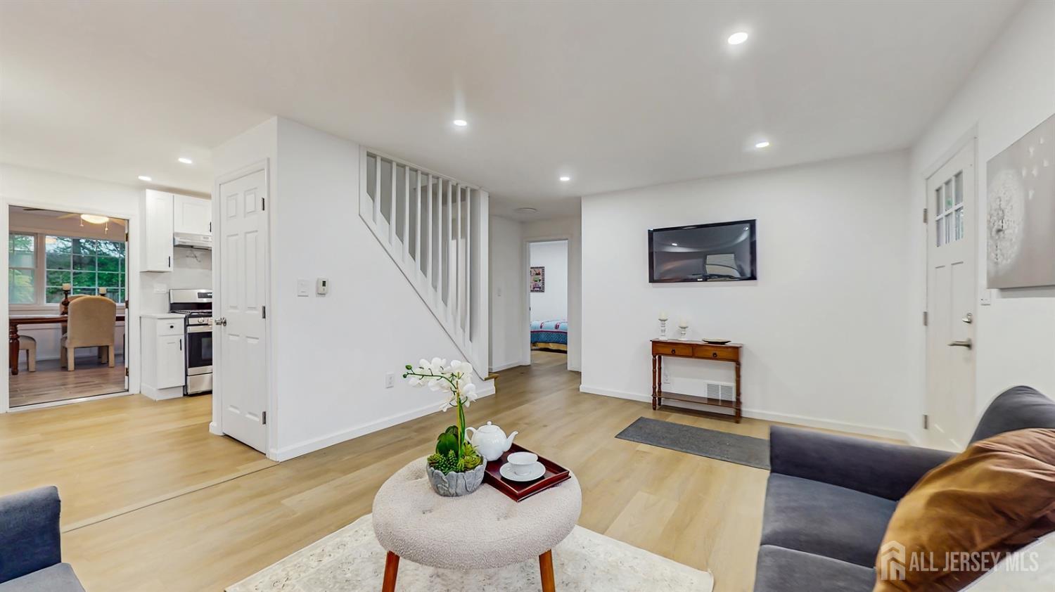 13 Prospect Street, Metuchen, New Jersey image 3