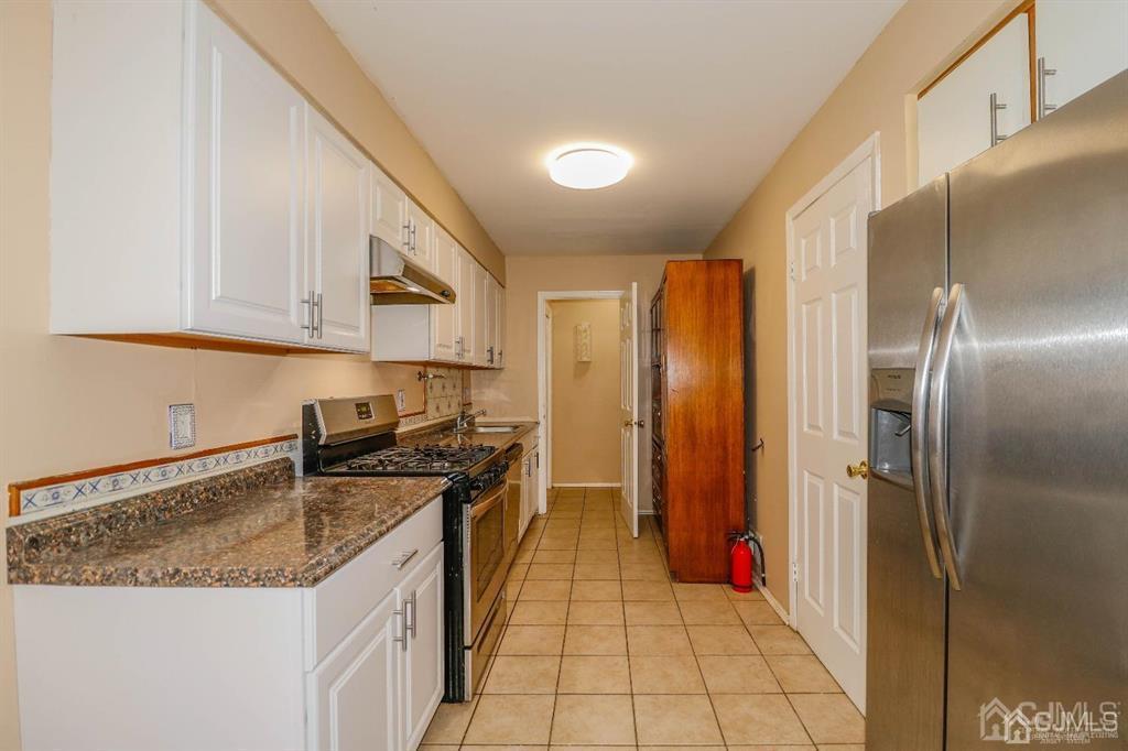 Photo 8 of 29 of 34 Kensington Drive condo