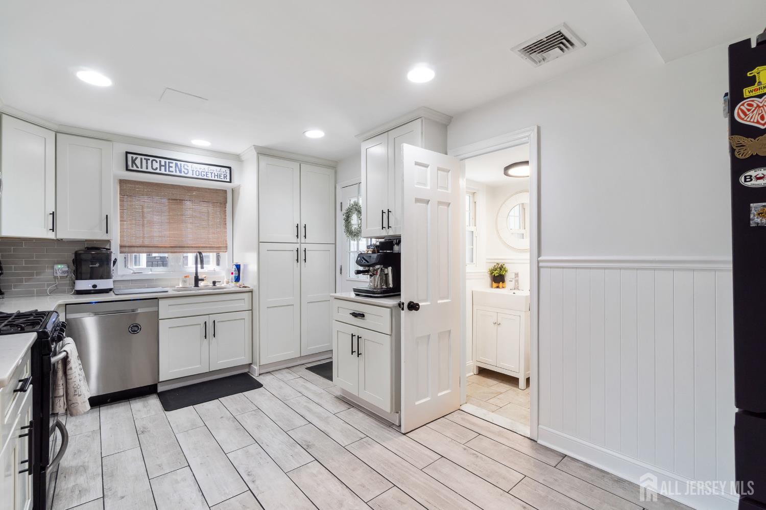 575 E Grant Avenue, Roselle Park, New Jersey image 13