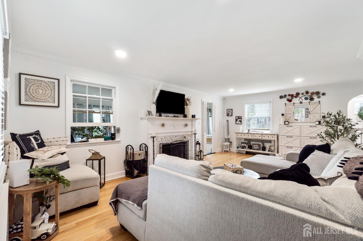 575 E Grant Avenue, Roselle Park, New Jersey image 24