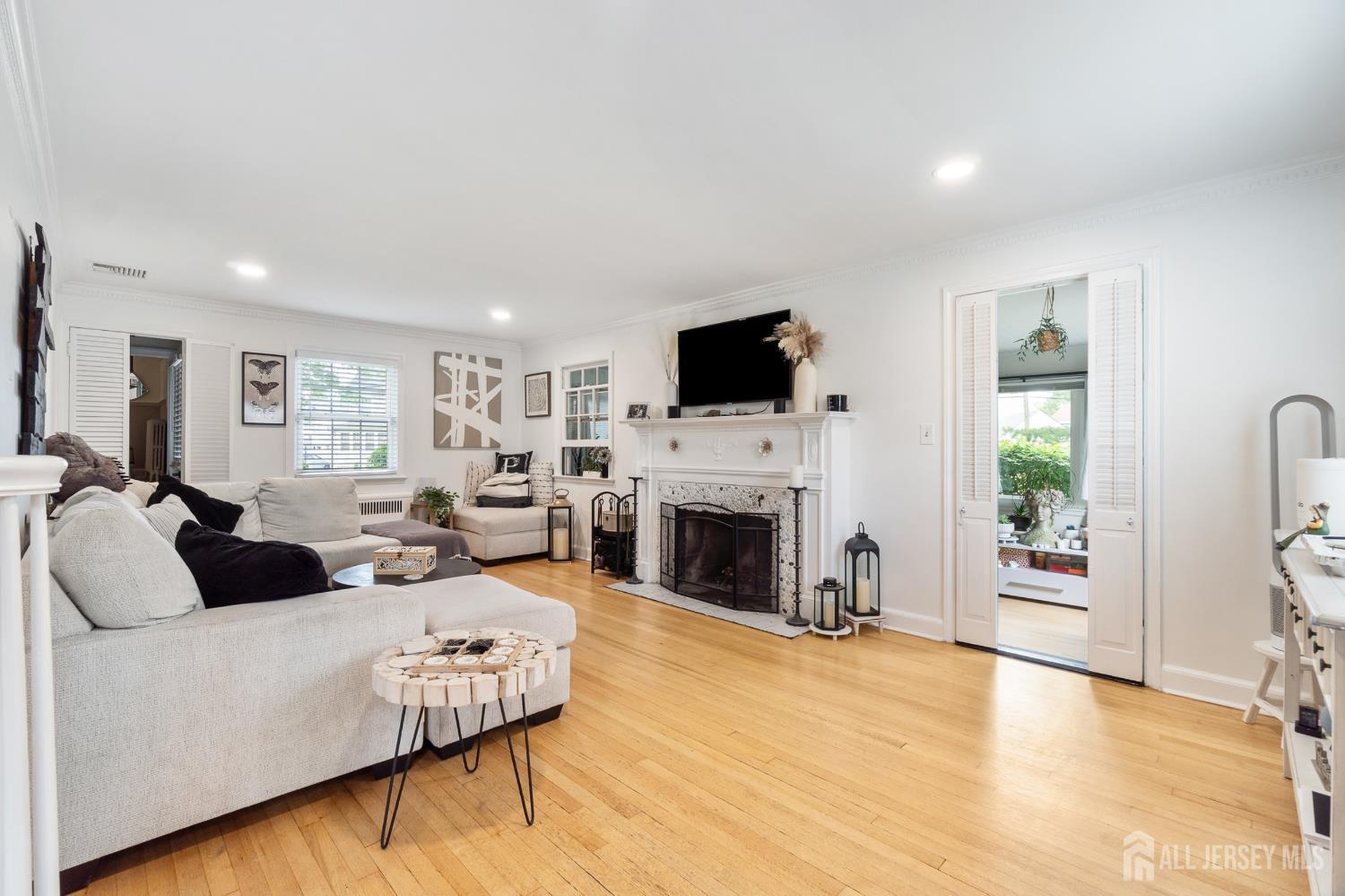 575 E Grant Avenue, Roselle Park, New Jersey image 22