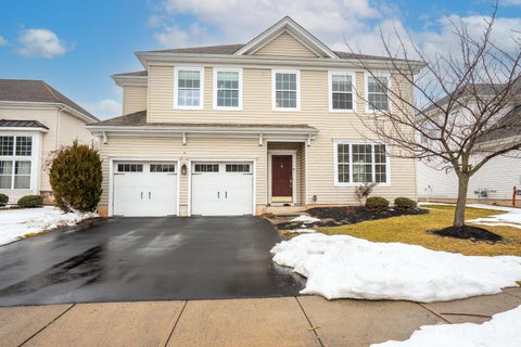 Homes For Sale - 3 Lily Lane<br/> Middlesex County, Piscataway, NJ 08854