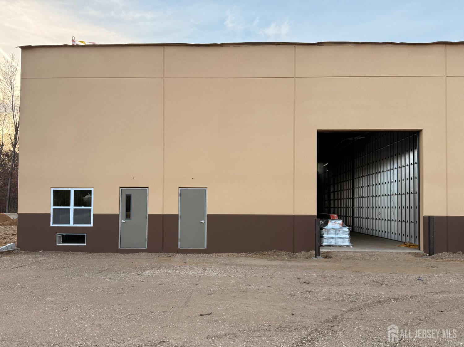 Monroe, New Jersey 08831, United States, ,8 BathroomsBathrooms,Commercial,Active,187940