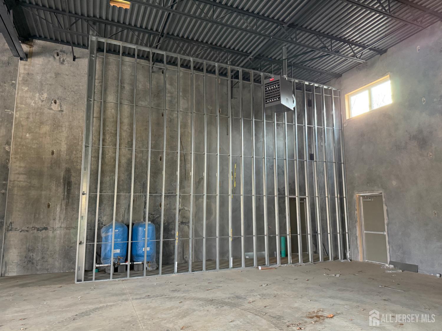 Monroe, New Jersey 08831, United States, ,8 BathroomsBathrooms,Commercial,Active,187940