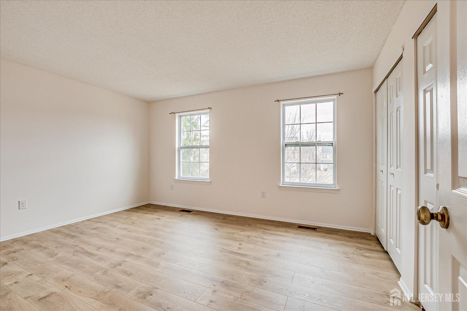 22 Dartmouth Way, North Brunswick, New Jersey image 16