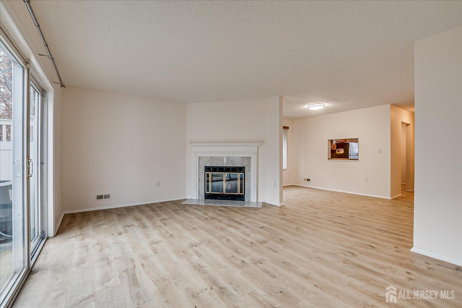 22 Dartmouth Way, North Brunswick, New Jersey image 8