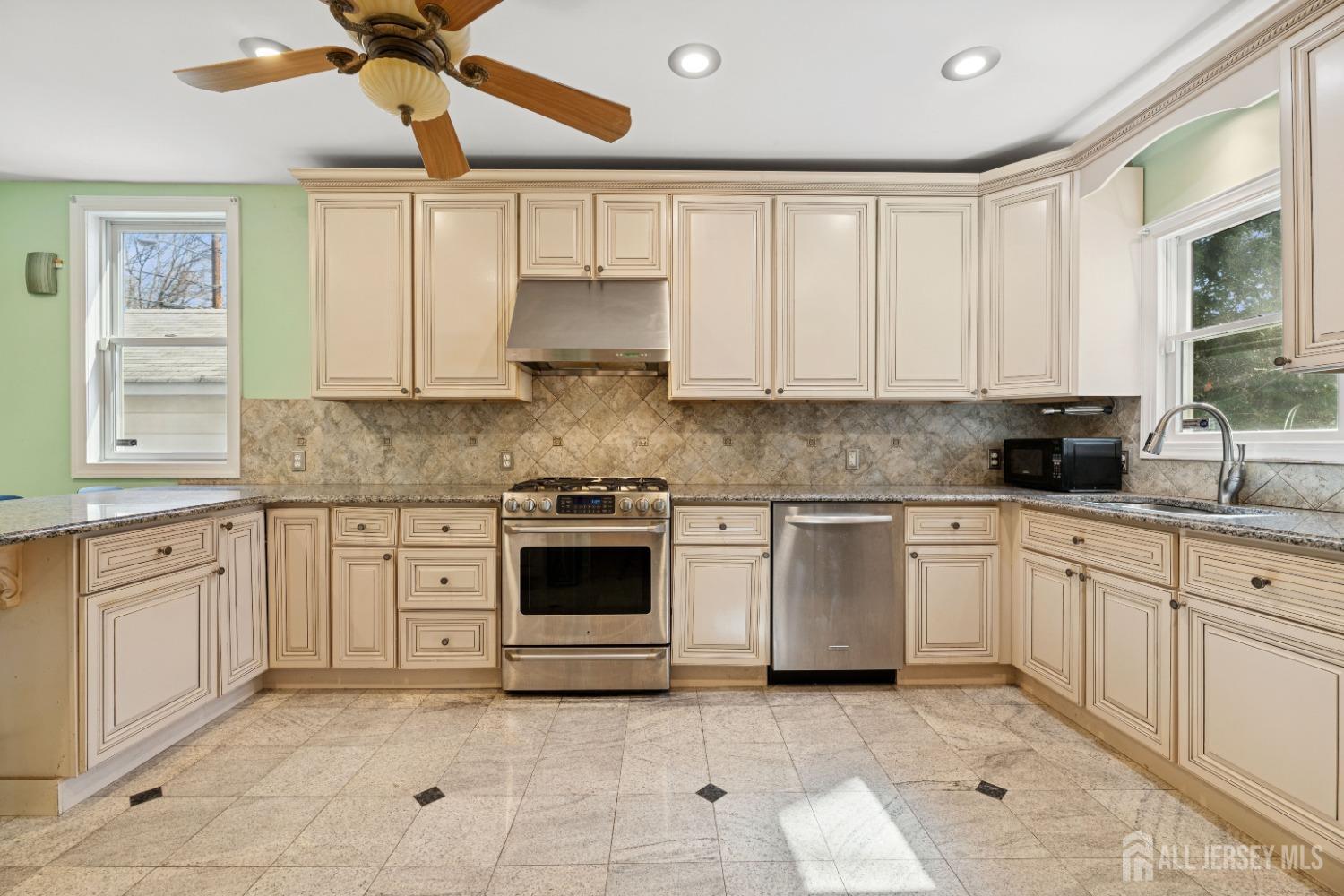 238 Benner Street, Highland Park, New Jersey image 10