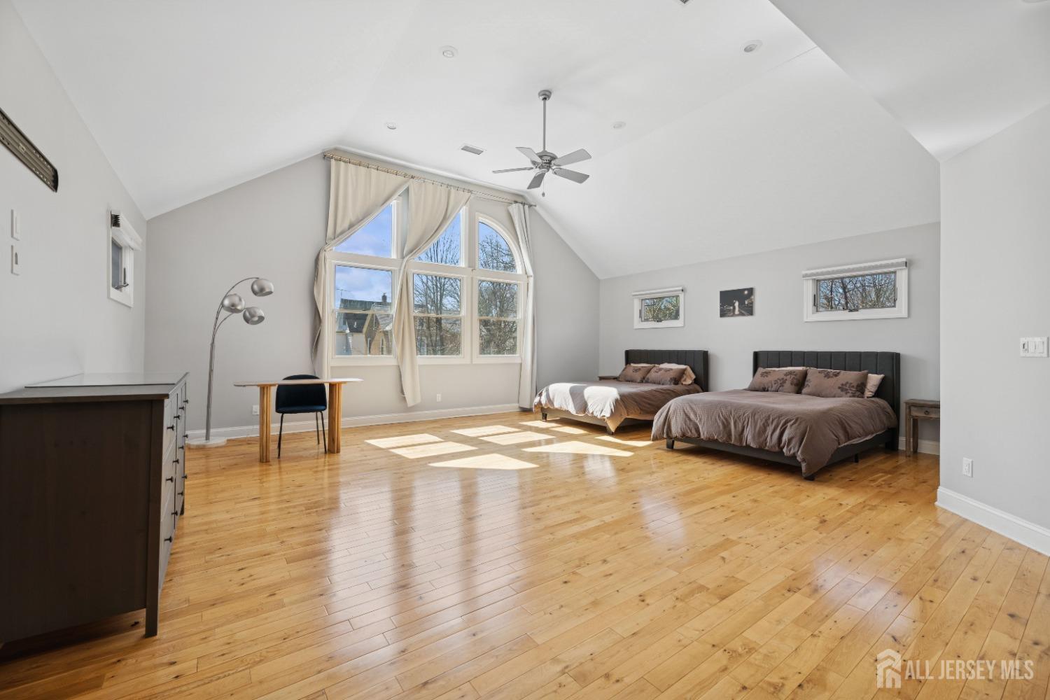 238 Benner Street, Highland Park, New Jersey image 16