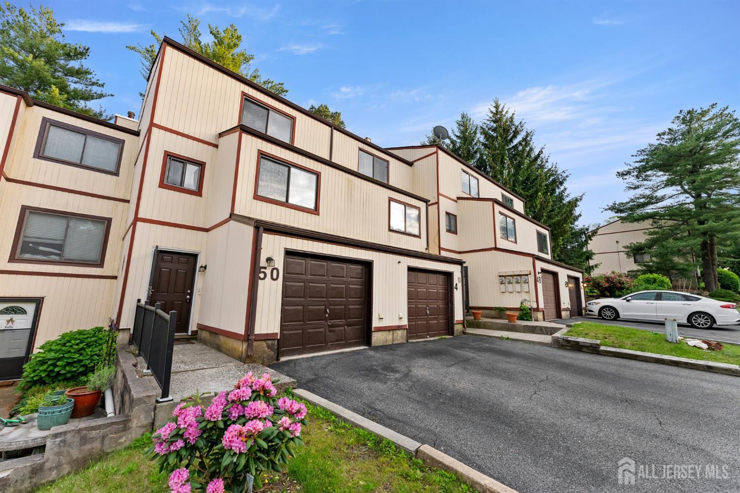 50 Ellen Heath Drive, Matawan, New Jersey image 2