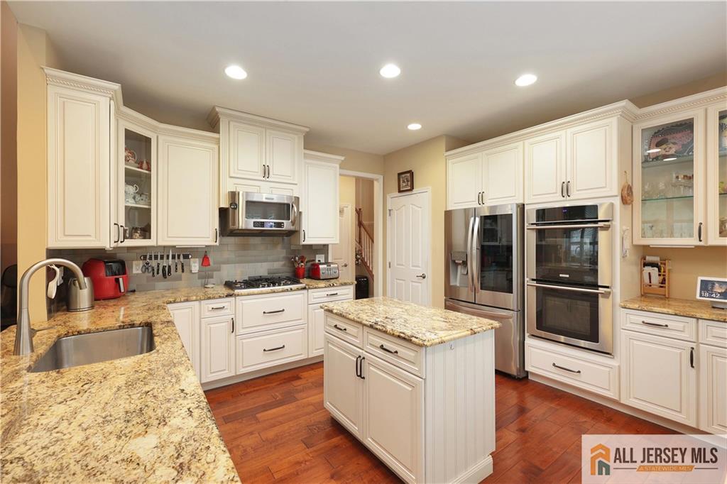 118 Timber Hill Drive, Monroe Township, New Jersey image 13