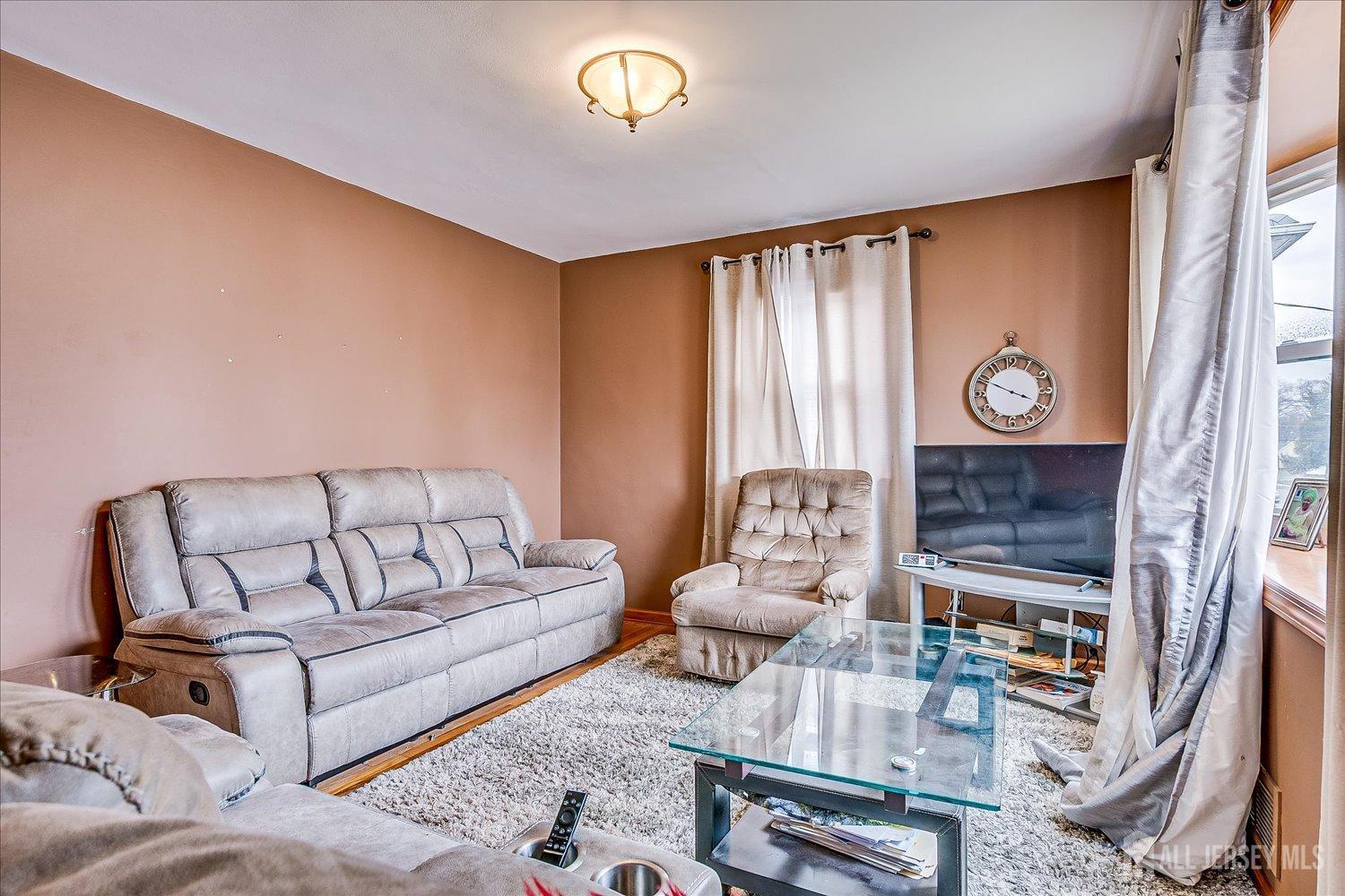 1332 Crescent Avenue, Roselle, New Jersey image 8