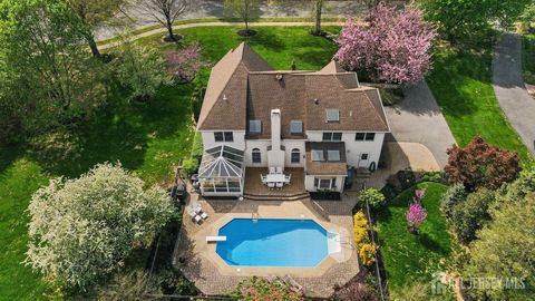 Homes For Sale - 13 Brookside Court<br/> Plainsboro, NJ 08512