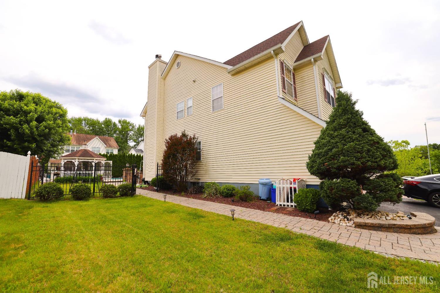 19 Crescent Road, Old Bridge, New Jersey image 11