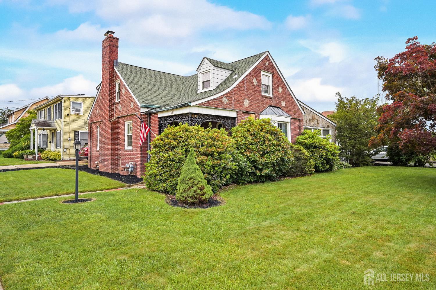 Milltown, New Jersey 08850, United States, 3 Bedrooms Bedrooms, ,2 BathroomsBathrooms,Residential,Active,156056