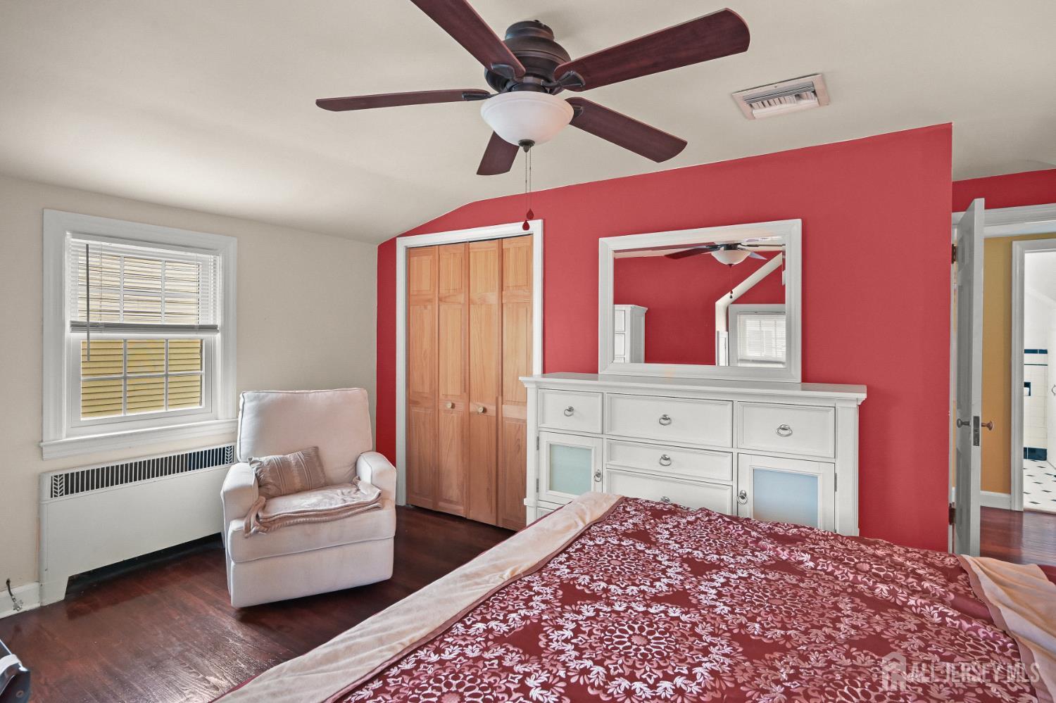 Milltown, New Jersey 08850, United States, 3 Bedrooms Bedrooms, ,2 BathroomsBathrooms,Residential,Active,156056