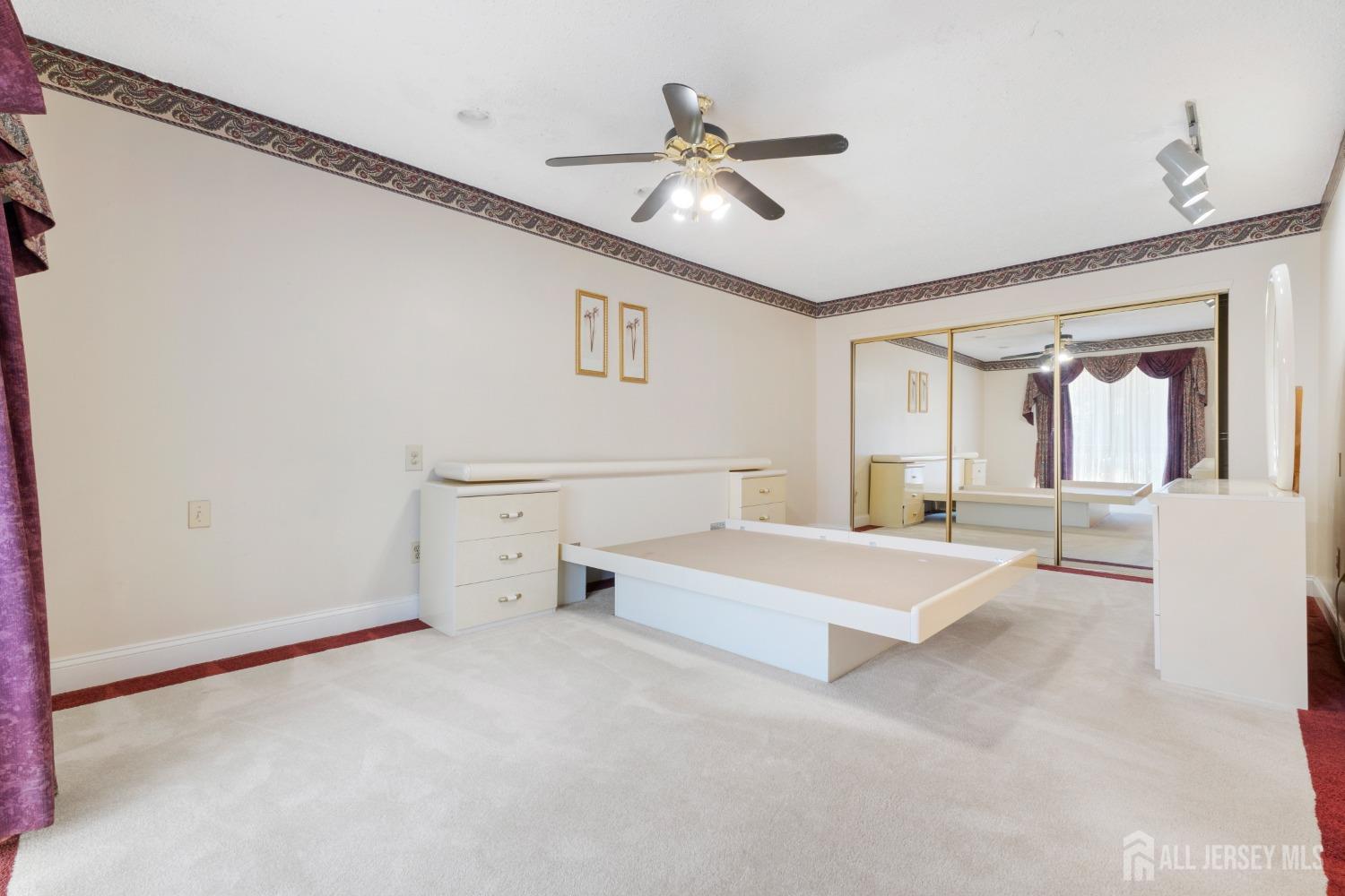 506 Westgate Drive, Edison, New Jersey image 34