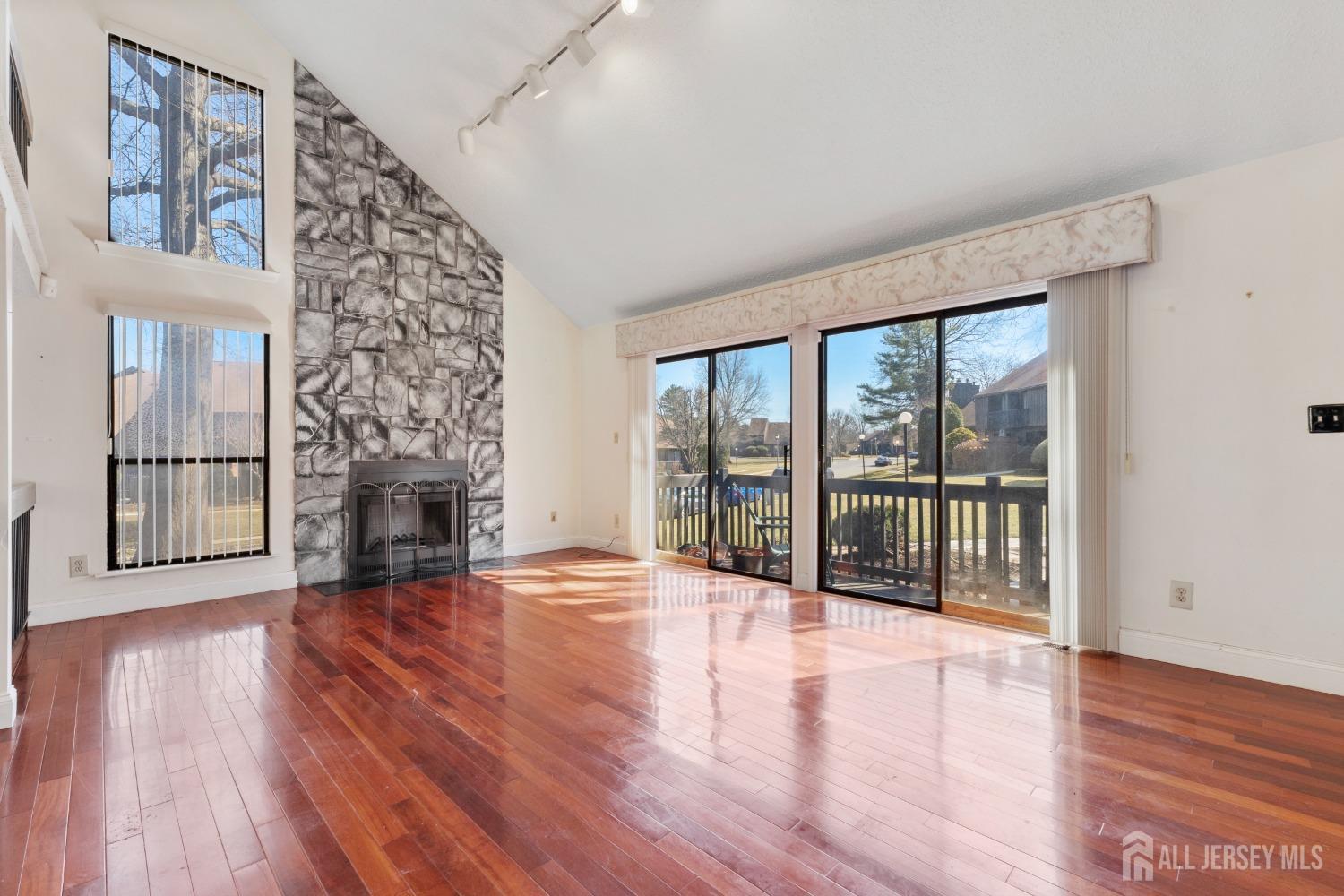 506 Westgate Drive, Edison, New Jersey image 9