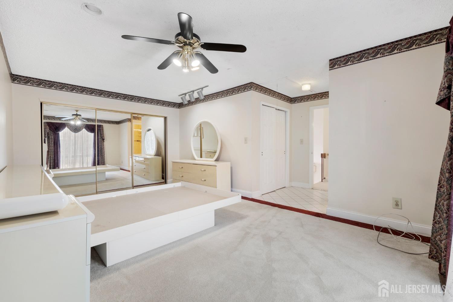 506 Westgate Drive, Edison, New Jersey image 35