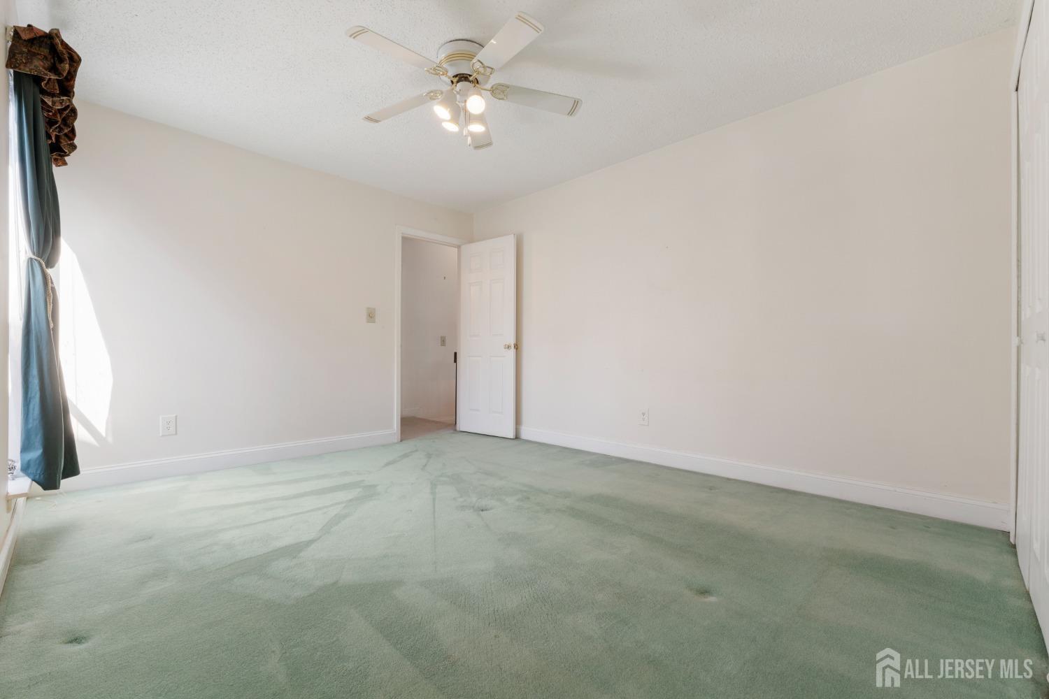 506 Westgate Drive, Edison, New Jersey image 28