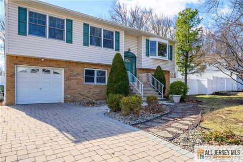 1 McKinley Street, Edison, NJ 08820 - MLS#: 2561167M