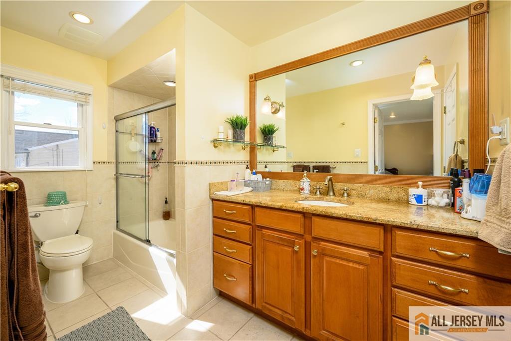 1 Mckinley Street, Edison, New Jersey image 20