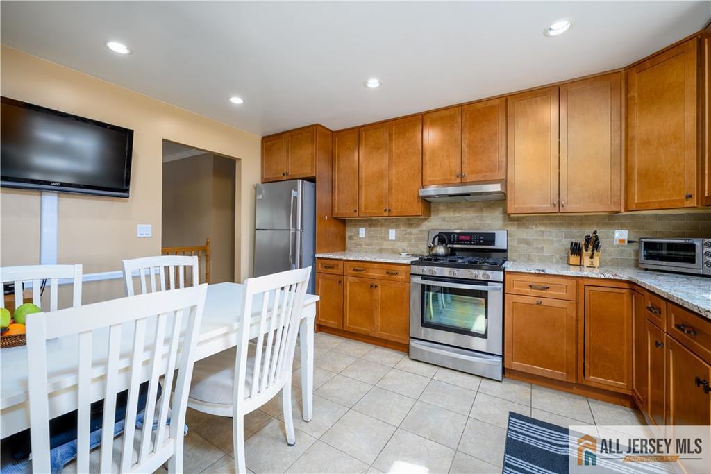 1 Mckinley Street, Edison, New Jersey image 9